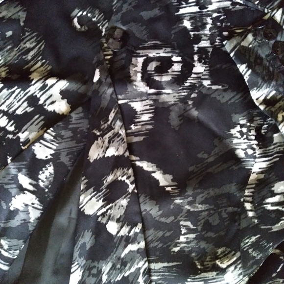 Chico's Abstract print One Button closure blazer, size Chico's 3 (standard L/16) - Picture 2 of 9